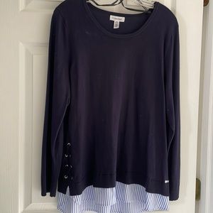 Pullover light weight Calvin Klein sweater